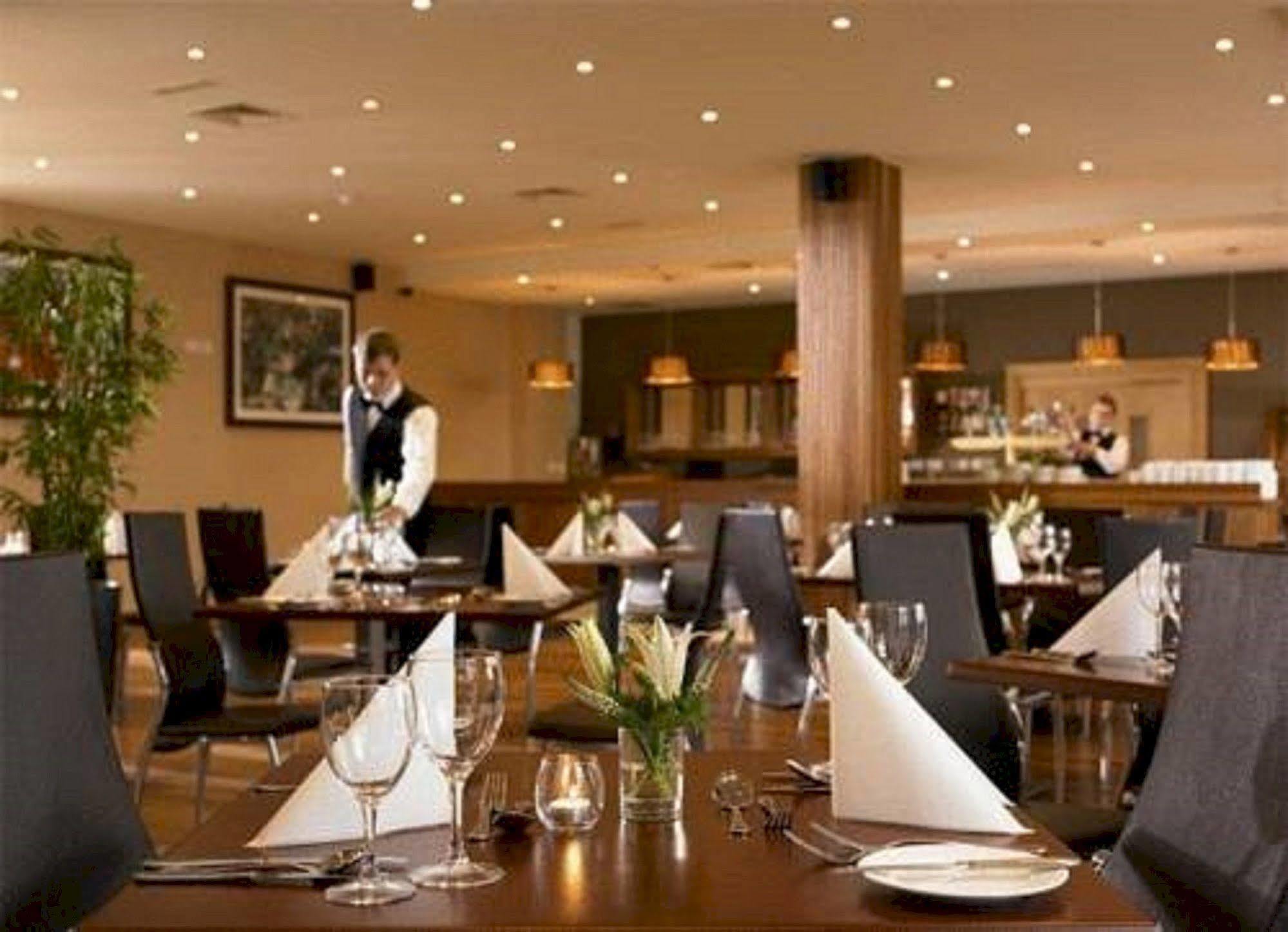 Breaffy Woods Hotel 캐슬바 외부 사진