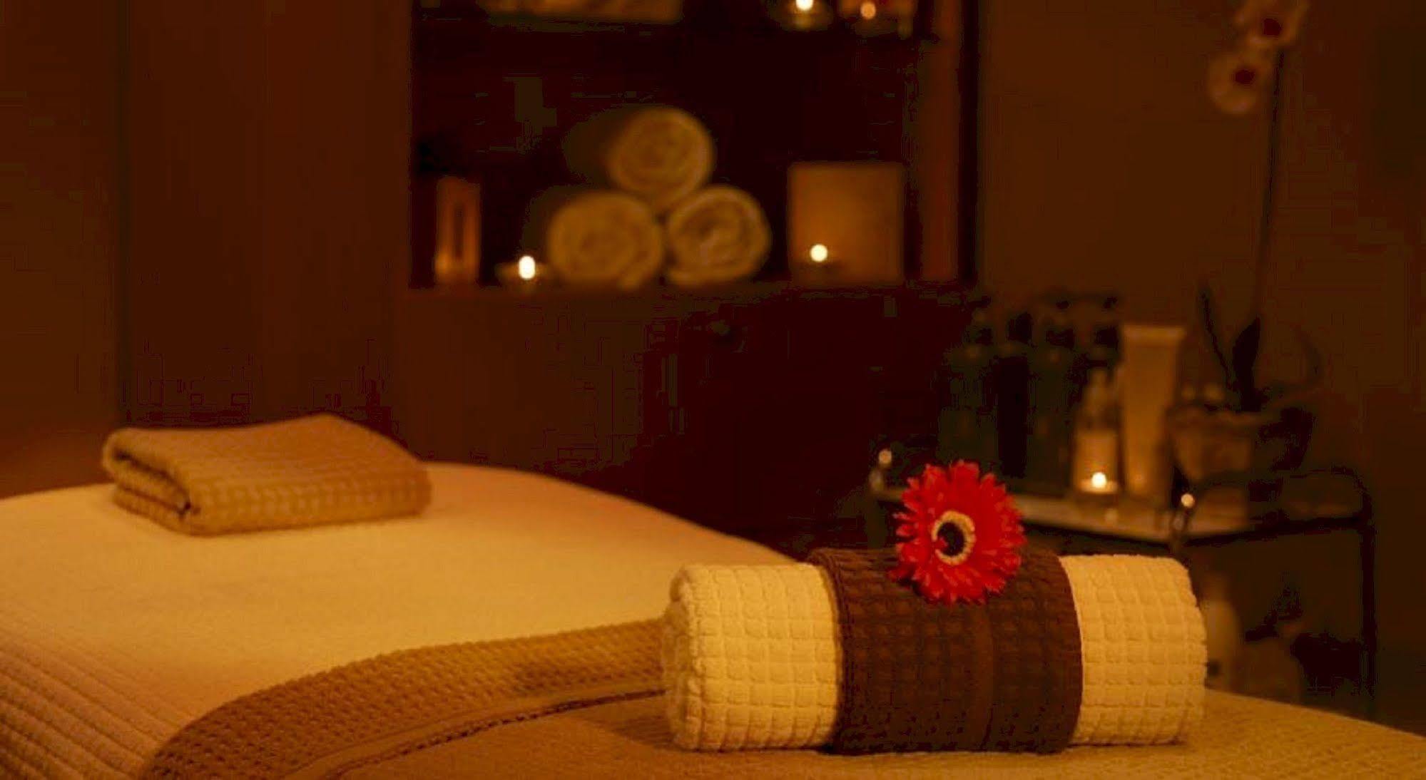 Breaffy Woods Hotel 캐슬바 외부 사진