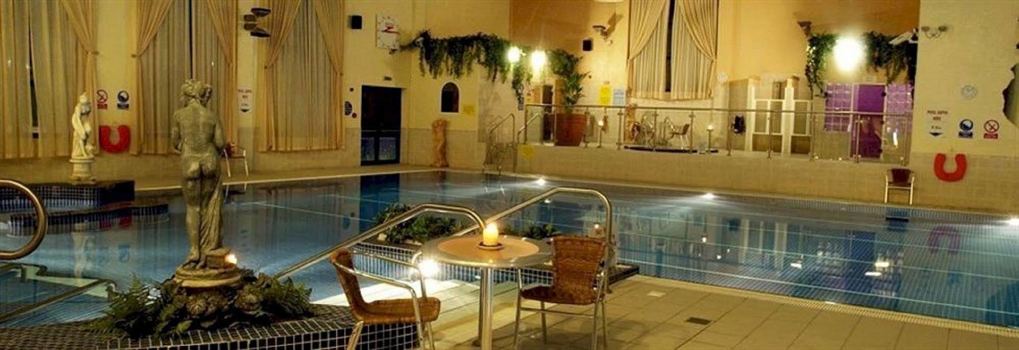 Breaffy Woods Hotel 캐슬바 외부 사진