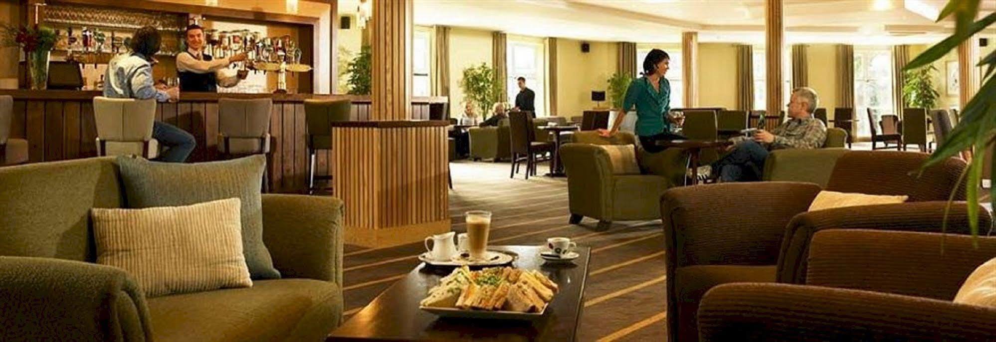 Breaffy Woods Hotel 캐슬바 외부 사진